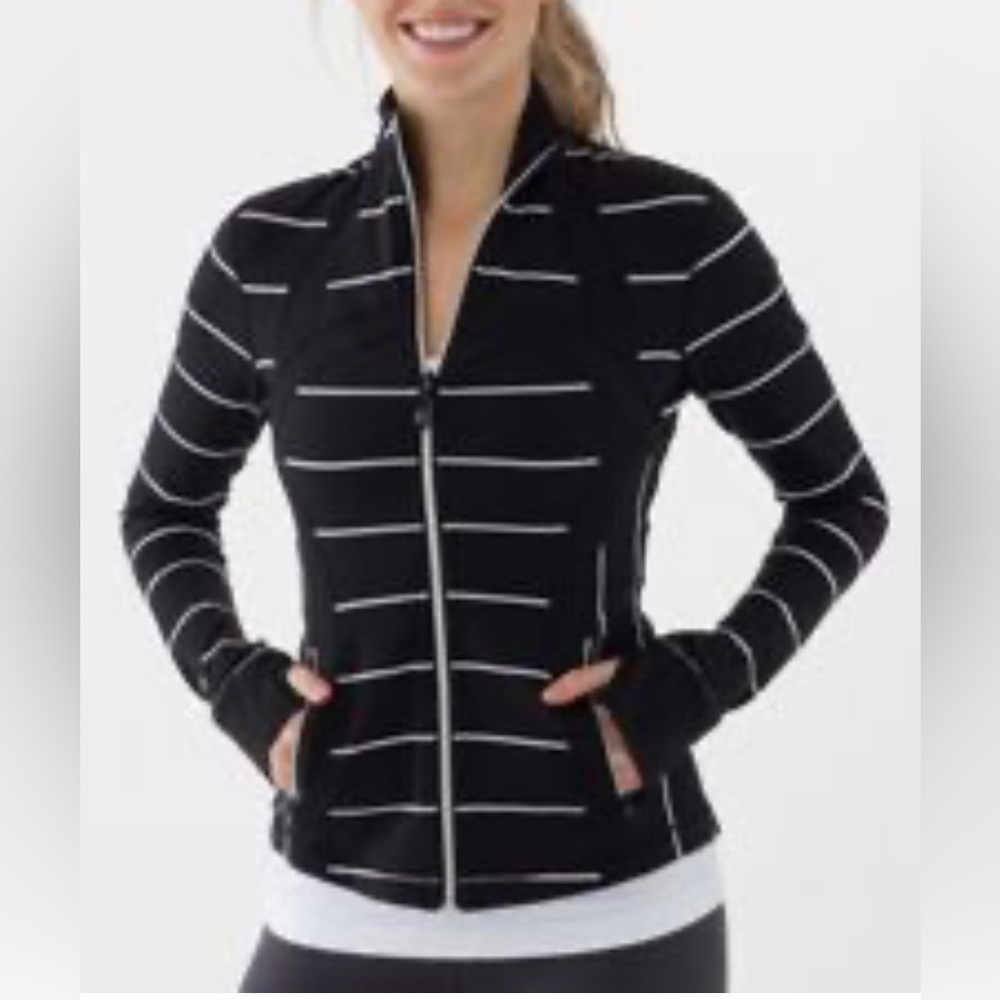 Lululemon Define Jacket - Picture 6 of 6